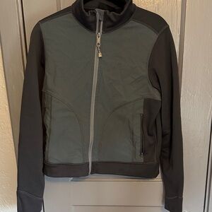 Patagonia Women's Black and Gray Lightweight Jacket